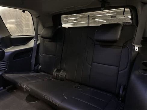 Used 2020 GMC Yukon Denali w/ Open Road Package image 22