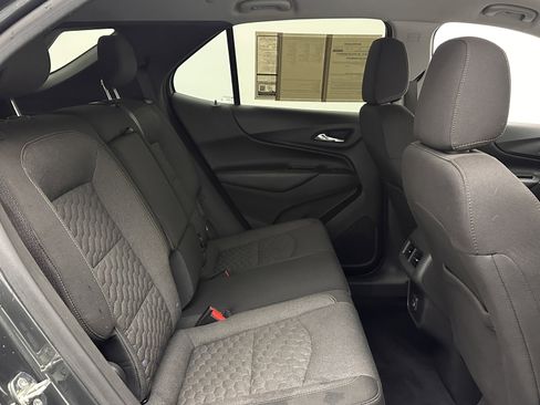 Used 2020 Chevrolet Equinox LT image 34
