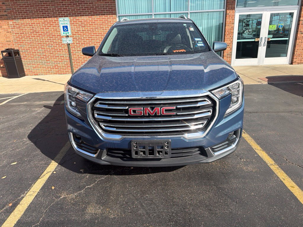 Used 2024 GMC Terrain SLT FWD image 6