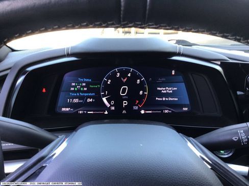 Used 2021 Chevrolet Corvette Stingray Coupe w/ Z51 Performance Package RWD image 9