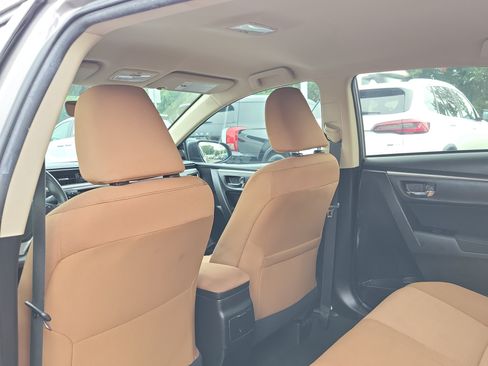 Used 2014 Toyota Corolla LE FWD image 11