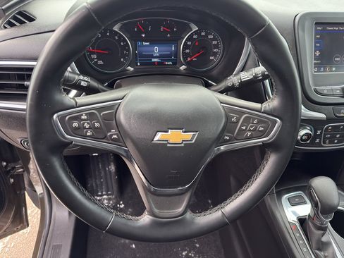 Used 2024 Chevrolet Equinox LT w/ LPO, Floor Liner Package image 16