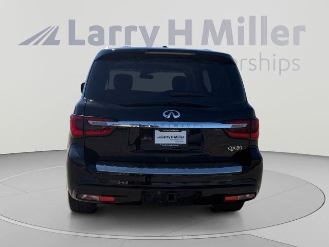 Used 2019 INFINITI QX80 Luxe w/ Proassist Package AWD/4WD image 3