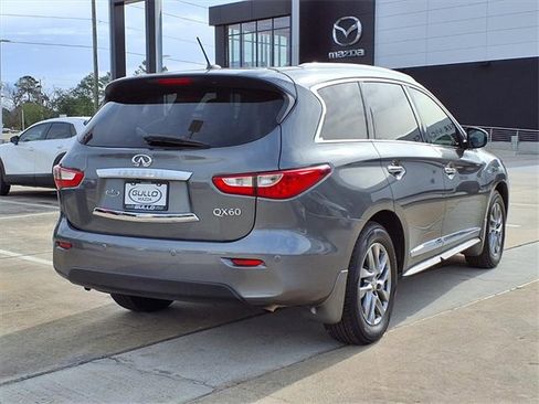 Used 2015 INFINITI QX60 Base w/ Premium Plus Package image 2