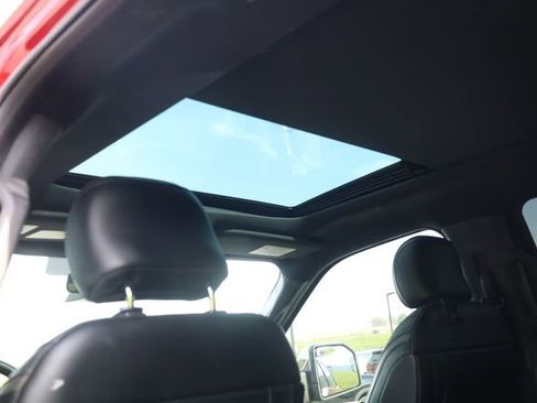 Used 2016 Ford F150 Platinum w/ Equipment Group 701A Luxury image 23