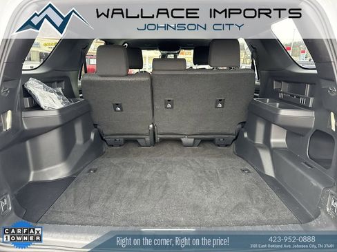 Used 2025 Toyota 4Runner SR5 image 36