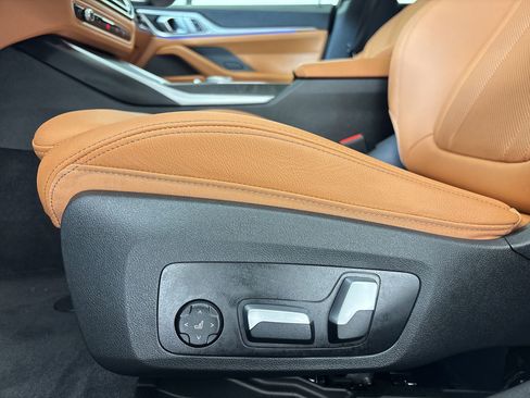 Used 2023 BMW i4 eDrive40 w/ Premium Package image 13