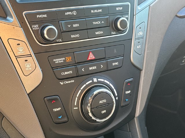 Used 2017 Hyundai Santa Fe Sport FWD image 25