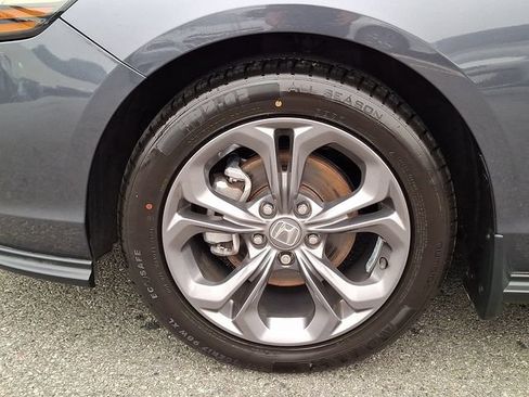 Used 2023 Honda Accord EX image 8