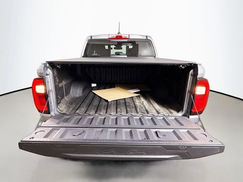Used 2025 GMC Canyon Elevation w/ Convenience Package RWD image 24