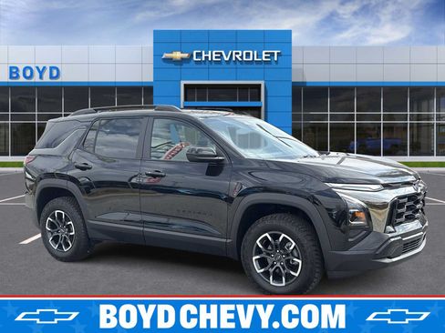 New 2026 Chevrolet Equinox ACTIV w/ Convenience Package III AWD/4WD image 1