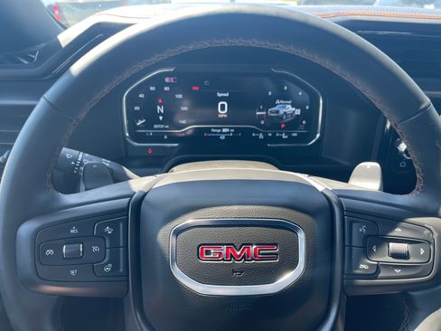 Used 2025 GMC Sierra 1500 AT4 AWD/4WD image 13