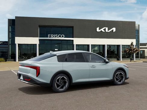 New 2026 Kia K4 EX FWD image 6