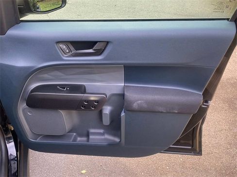 Used 2024 Ford Maverick XL image 37