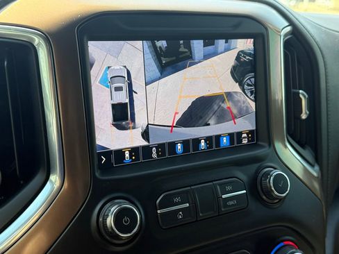 Used 2021 Chevrolet Silverado 1500 High Country w/ Technology Package image 37