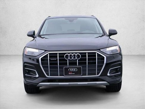 Used 2023 Audi Q5 2.0T Premium Plus w/ Premium Plus Package AWD/4WD image 2
