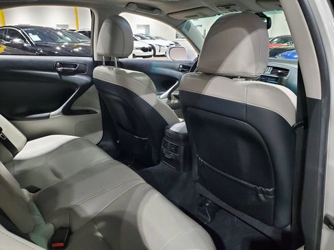 Used 2012 Lexus IS 250 w/ Premium Pkg Value Edition RWD image 21