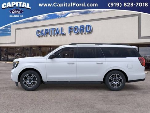 New 2026 Ford Expedition Max Active AWD/4WD image 3
