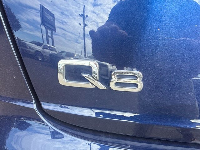 Used 2023 Audi Q8 Premium Plus AWD/4WD image 5