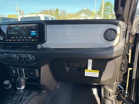 New 2026 Jeep Wrangler Unlimited Sport AWD/4WD image 27