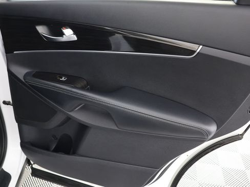 Used 2019 Kia Sorento AWD image 26