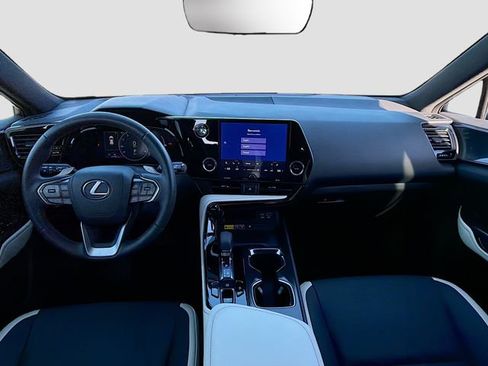 Used 2022 Lexus NX 250 NX 250 Premium image 16