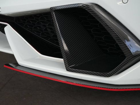 Used 2015 Lamborghini Huracan LP 610-4 AWD/4WD image 20
