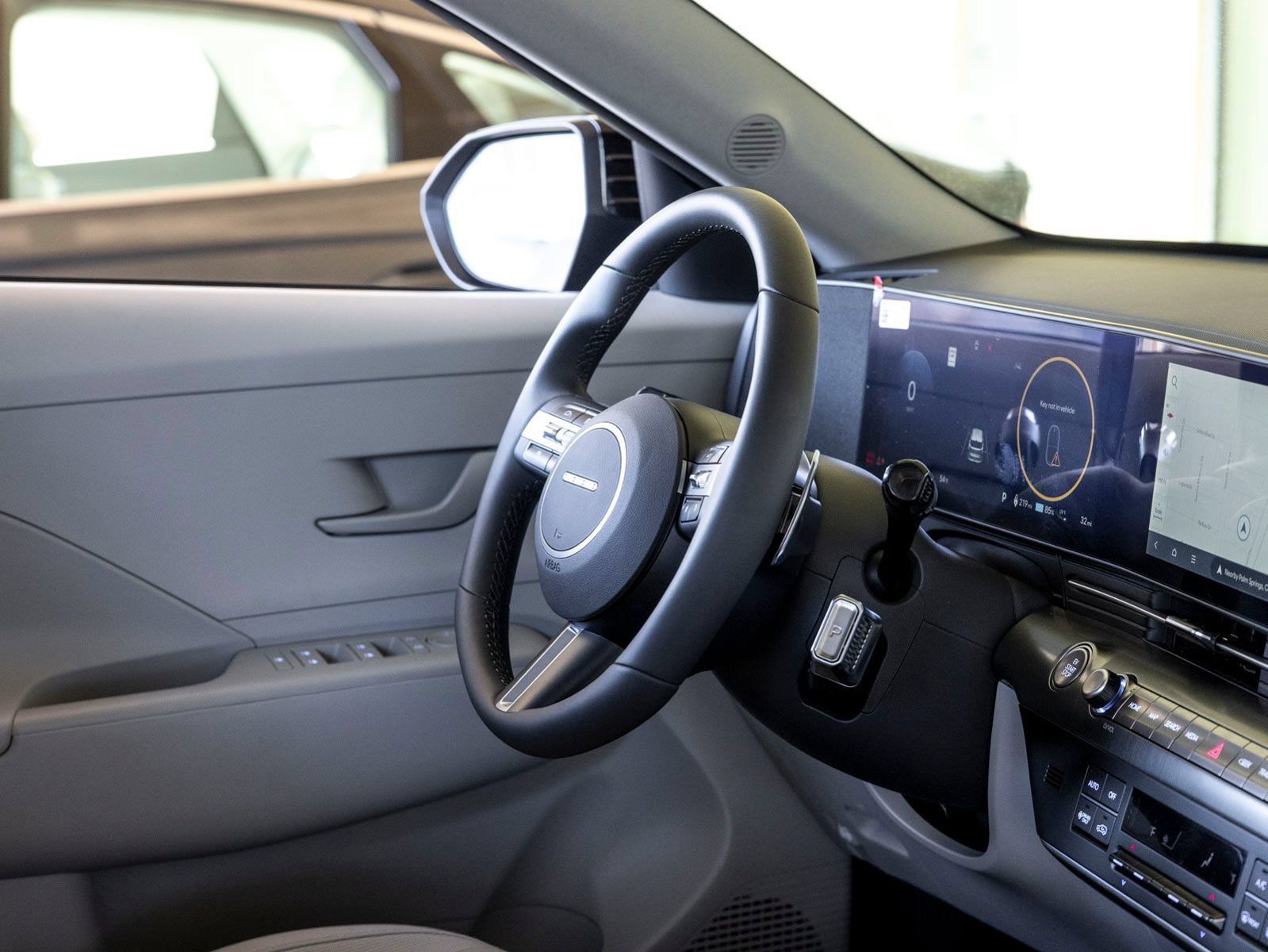 New 2025 Hyundai Kona SEL FWD image 28