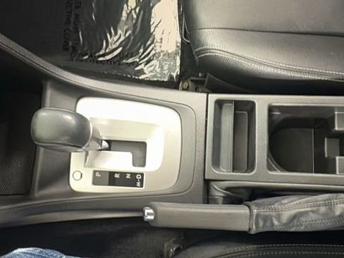 Used 2013 Subaru Crosstrek 2.0i Limited w/ Popular Pkg 1 image 26