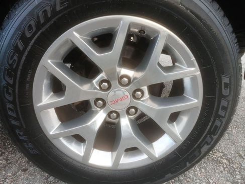 Used 2017 GMC Sierra 1500 SLT w/ SLT Premium Package image 40