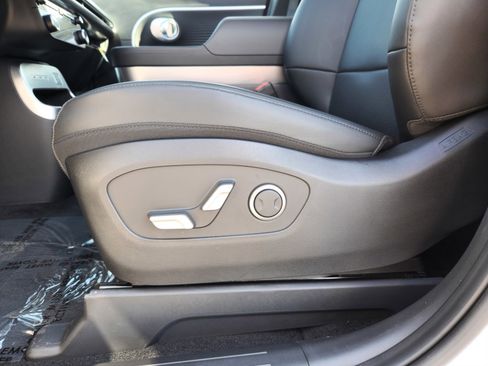 New 2026 Hyundai Ioniq 9 SEL image 29