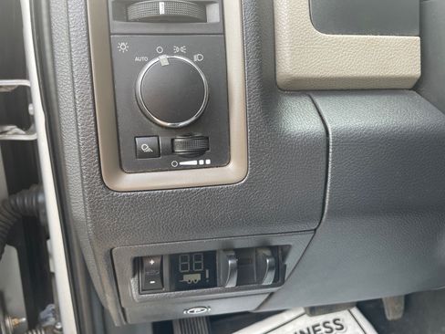 Used 2012 RAM 1500 Tradesman w/ ST Popular Equipment Group AWD/4WD image 16