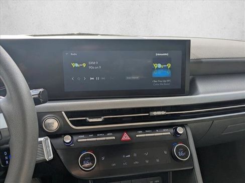 Used 2025 Hyundai Sonata SEL image 12