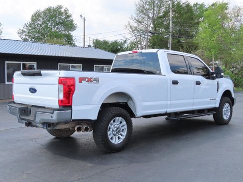 Used 2019 Ford F250 XLT w/ XLT Value Package image 6