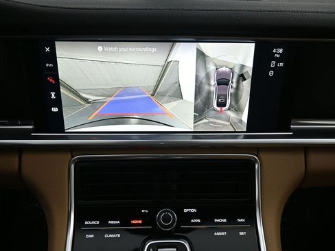 Certified 2023 Porsche Panamera Platinum Edition image 20