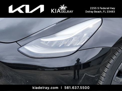 Used 2018 Tesla Model 3 Long Range RWD image 5