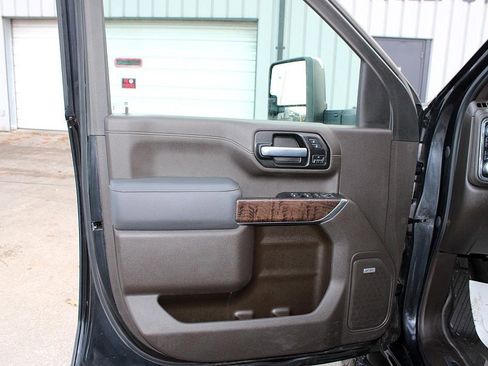 Used 2020 GMC Sierra 2500 Denali w/ Denali Ultimate Package image 15