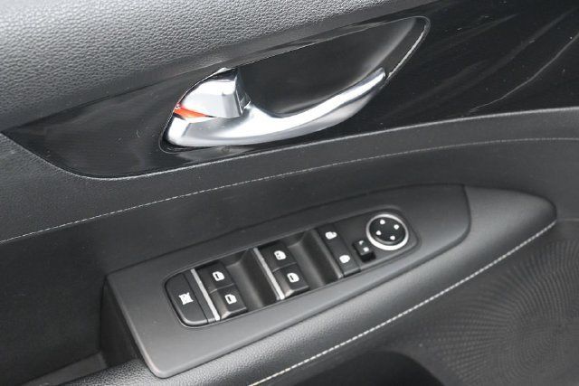 Used 2023 Kia Forte GT-Line w/ GT-Line Technology Package FWD image 12