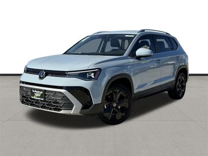 New 2026 Volkswagen Taos SE