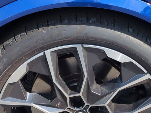 Certified 2025 BMW X7 M60i image 12