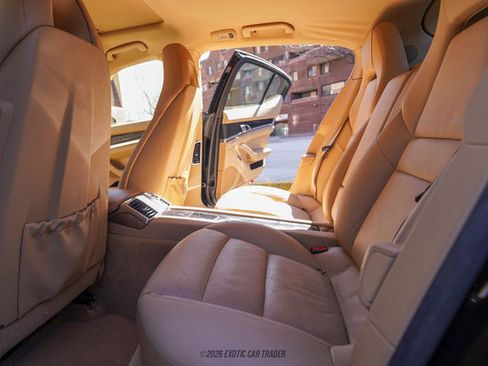 Used 2012 Porsche Panamera 4 image 65