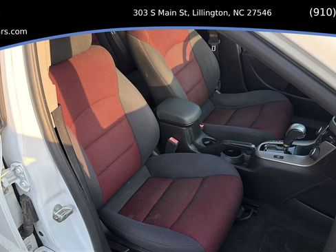 Used 2014 Chevrolet Cruze LT FWD image 16