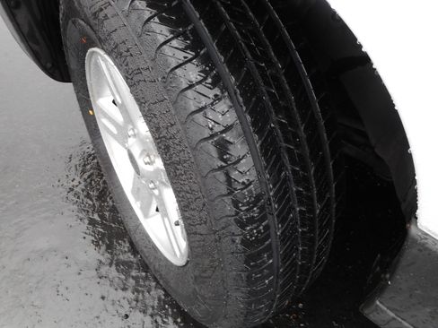 Used 2007 Ford Escape 4WD Hybrid image 11