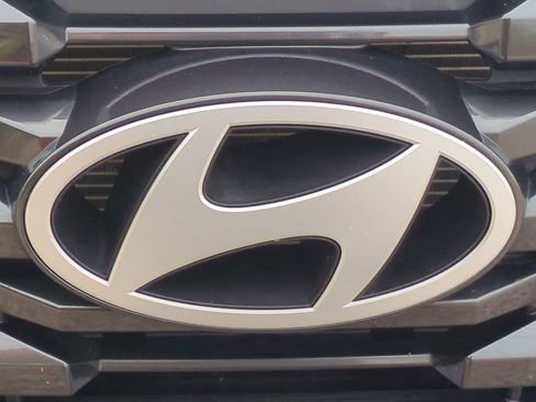 Used 2026 Hyundai Tucson SEL FWD image 32