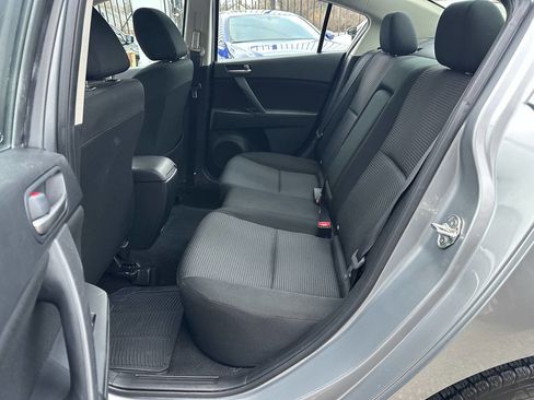 Used 2012 MAZDA MAZDA3 i Touring image 12