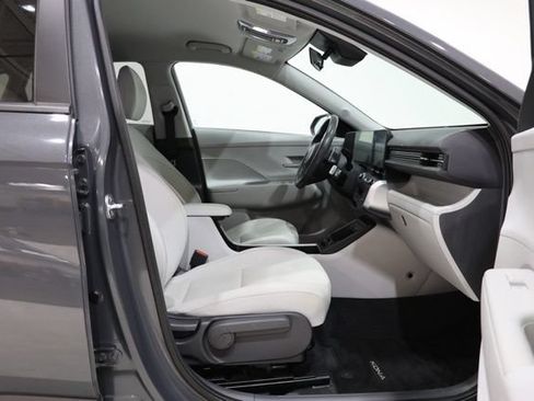 Certified 2024 Hyundai Kona SEL w/ Convenience Package FWD image 37
