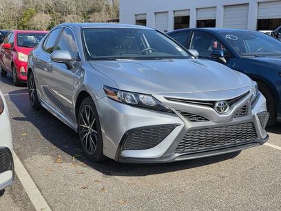 Used 2024 Toyota Camry SE