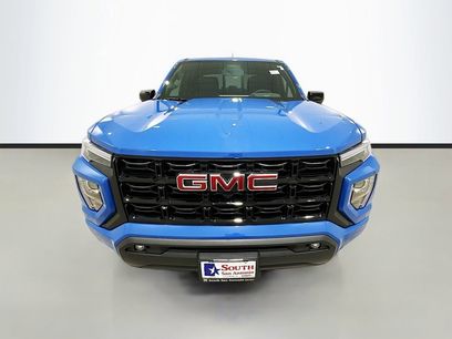 New 2026 GMC Canyon Elevation w/ Convenience Package