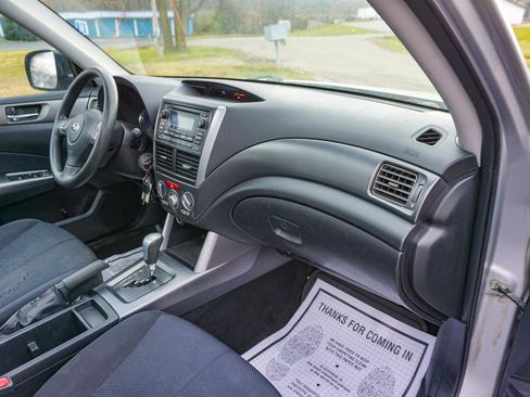 Used 2011 Subaru Forester 2.5X Premium w/ All-Weather Pkg image 24
