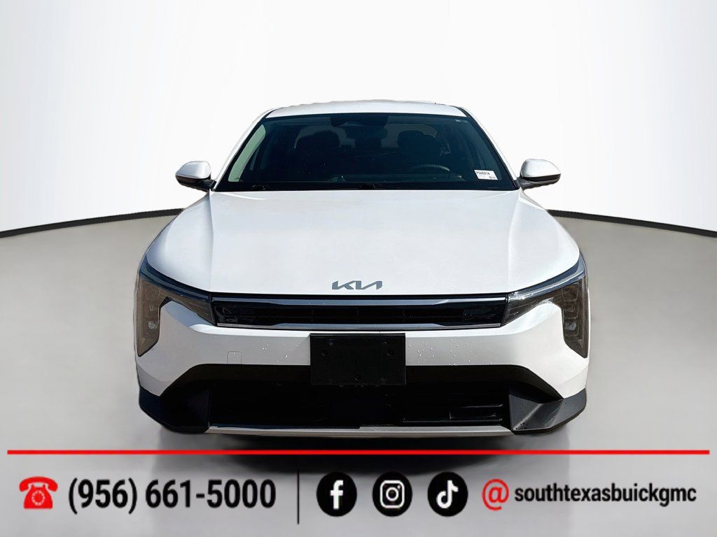 Used 2025 Kia K4 EX FWD image 2